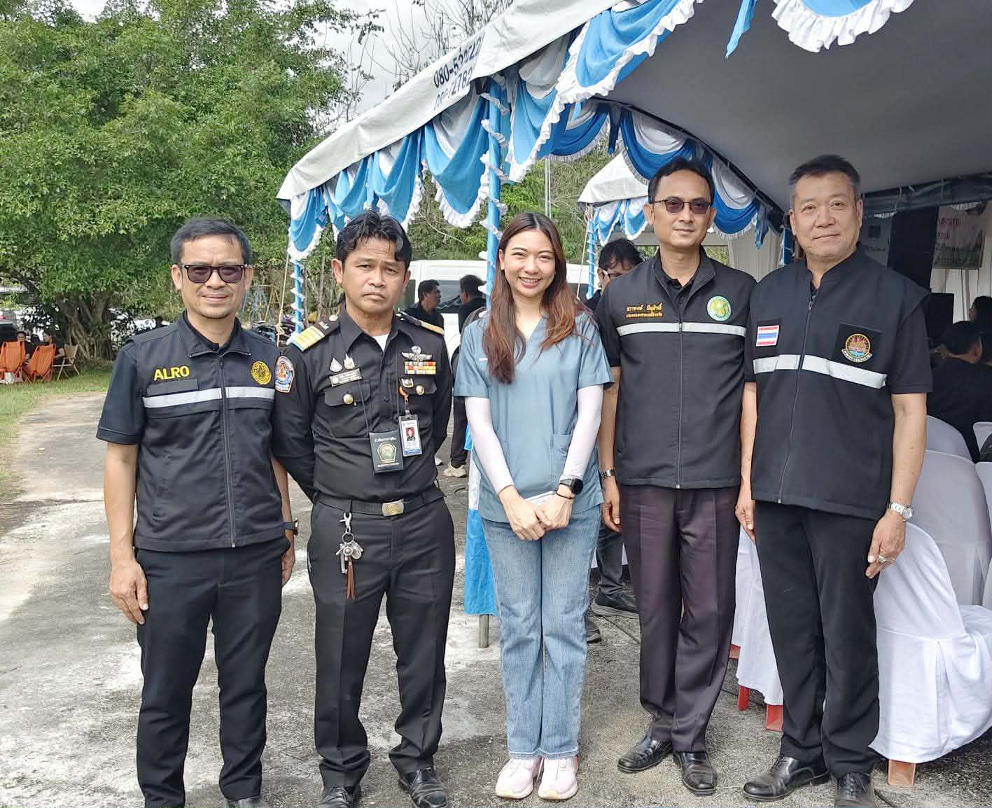 201fc2d8 12f8 4cc3 95f7 ca39610ccb81