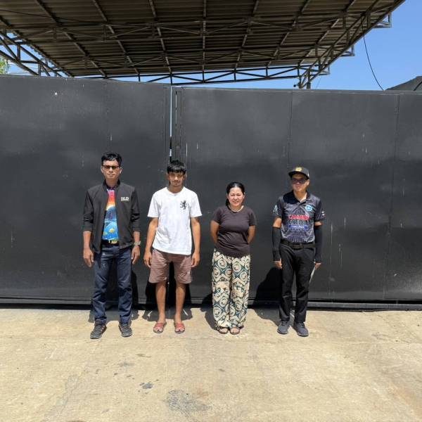 เก็บตัวอย่างปัสสาวะสุกรเพื่อตรวจหาสารเร่งเนื้อแดง ในพื้นที่อำเภอท่าแซะ จังหวัดชุมพร