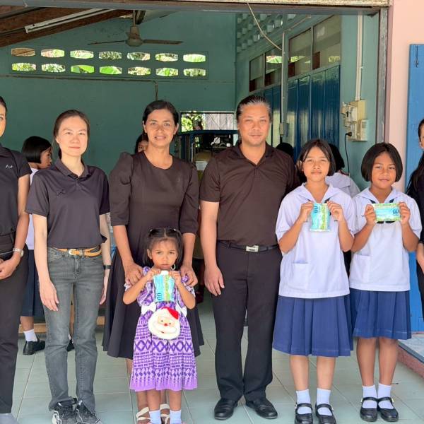 ดำเนินการตรวจการจัดส่งนมภายใต้โครงการอาหารเสริม (นม) โรงเรียน