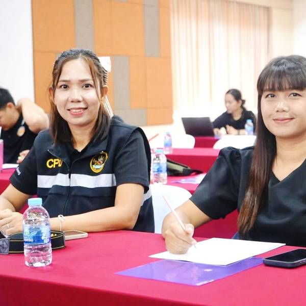 ร่วมโครงการฝึกอบรมเชิงปฏิบัติการพัฒนาศักยภาพผู้ปฏิบัติหน้าที่ด้านการประชาสัมพันธ์ (ช่างภาพ) เพื่อเพิ่มทักษะการผลิตสื่อและการถ่ายภาพเพื่อการสื่อสารภาครัฐ