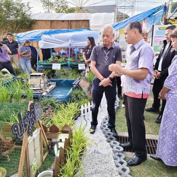 ปศุสัตว์จังหวัดพัทลุง ร่วมพิธีเปิดงานสมโภชพระพุทธนิรโรคันตรายชัยวัฒน์จตุรทิศ และงานกาชาดประจำปี ของดีเมืองลุง  ประจำปี 2569