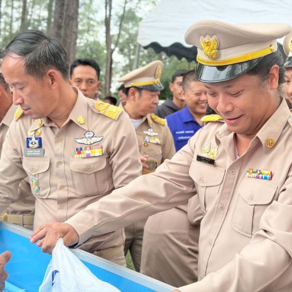 ปศุสัตว์จังหวัดตรังร่วมพิธีปล่อยพันธุ์สัตว์น้ำเฉลิมพระเกียรติ เนื่องในโอกาสวันเฉลิมพระชนมพรรษา เนื่องในพระราชพิธีมหามงคลเฉลิมพระชนมพรรษา 4 รอบ สมเด็จพระนางเจ้าฯ พระบรมราชินี