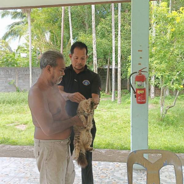 บริการฉีดวัคซีนป้องกันโรคพิษสุนัขบ้า อำเภอบ้านนาเดิม