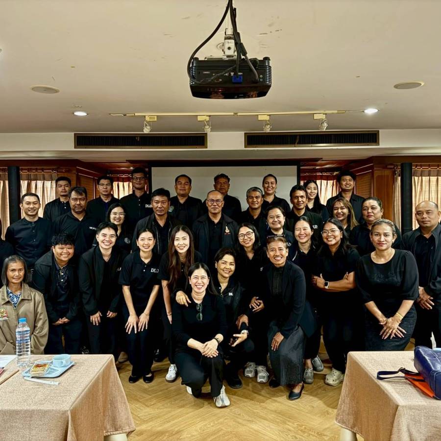 วันที่ 28 มกราคม 2569 ส่วนส่งเสริมและพัฒนาการปศุสัตว์ จัดประชุมสัมมนาเชิงปฏิบัติการ การขับเคลื่อนการพัฒนาโครงการธนาคารโค–กระบือเพื่อเกษตรกร ตามพระราชดำริ ของหน่วยงานภูมิภาคกับเกษตรกร ประจำปีงบประมาณ พ.ศ.2569 จังหวัดสุราษฎร์ธานี