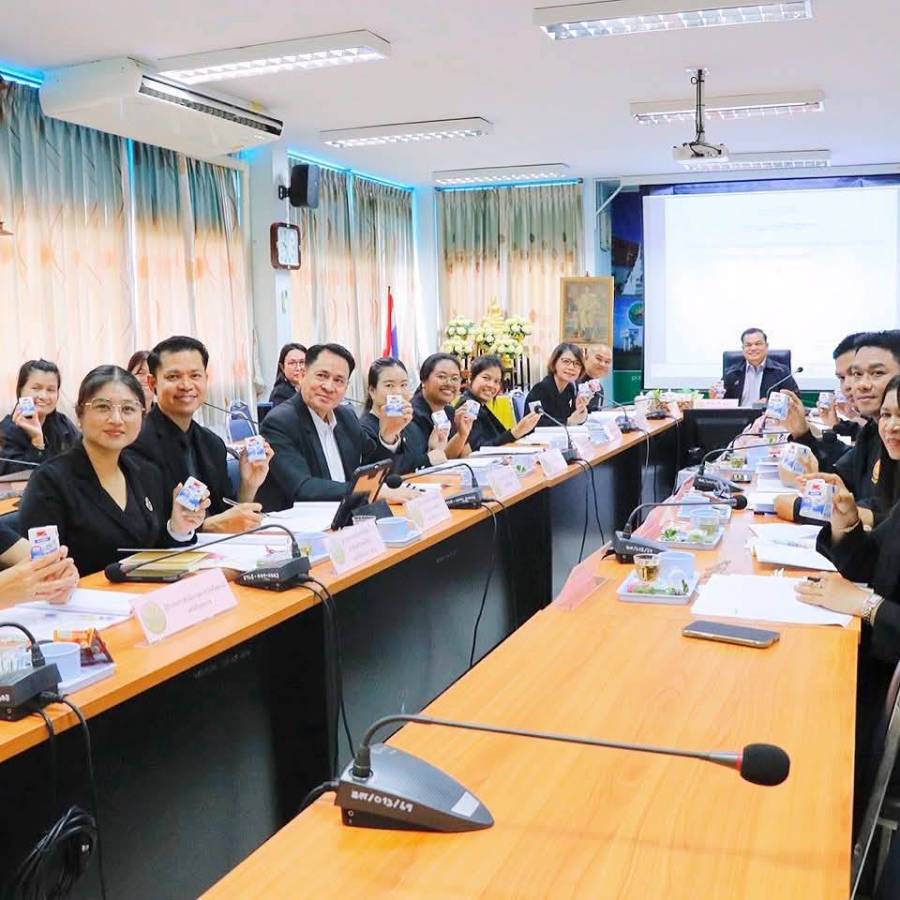 วันที่ 29 มกราคม 2569 ส่วนมาตรฐานการปศุสัตว์ เข้าร่วมการประชุมคณะทำงานขับเคลื่อนโครงการอาหาร (นม) เพื่อเด็กและเยาวชน จังหวัดนครศรีธรรมราช