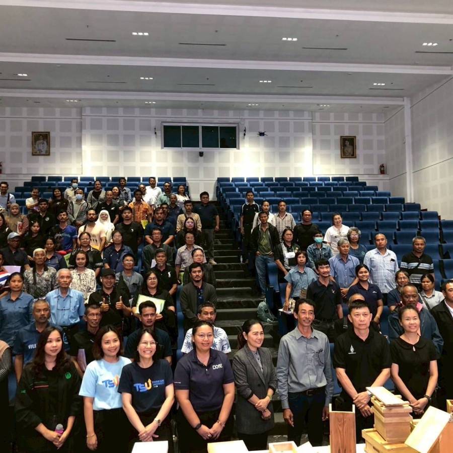 วันที่ 30 มกราคม 2569 ส่วนมาตรฐานการปศุสัตว์ เป็นวิทยากรบรรยาย เรื่อง การปฏิบัติทางการเกษตรที่ดีสำหรับฟาร์มผึ้งชันโรง ณ  ห้องประชุม คณะพยาบาลศาสตร์ มหาวิทยาลัยทักษิณ จังหวัดพัทลุง