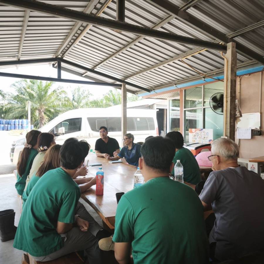 วันที่ 9 กุมภาพันธ์ 2569 ส่วนสุขภาพสัตว์ ติดตามการขอต่ออายุฟาร์มปลอดโรคในฟาร์มแพะ อำเภอคีรีรัฐนิคม จังหวัดสุราษฎร์ธานี